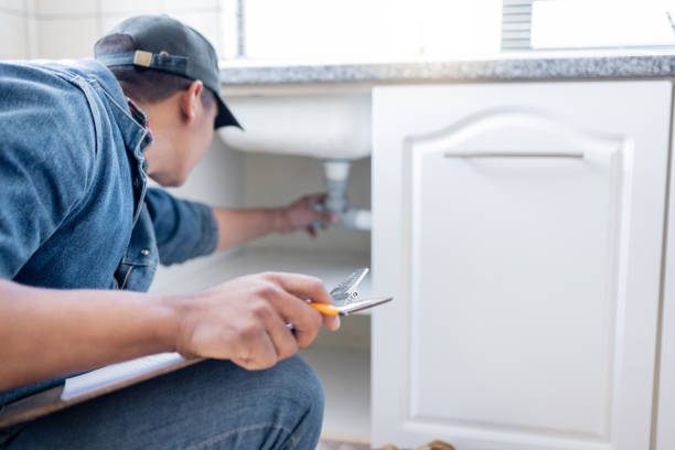 Best Clogged Drain Plumber  in Laconia, NH